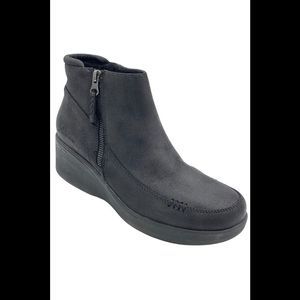 Skechers Pier Lite Water Repellent Wedge Boots Natural Charm Black - Medium